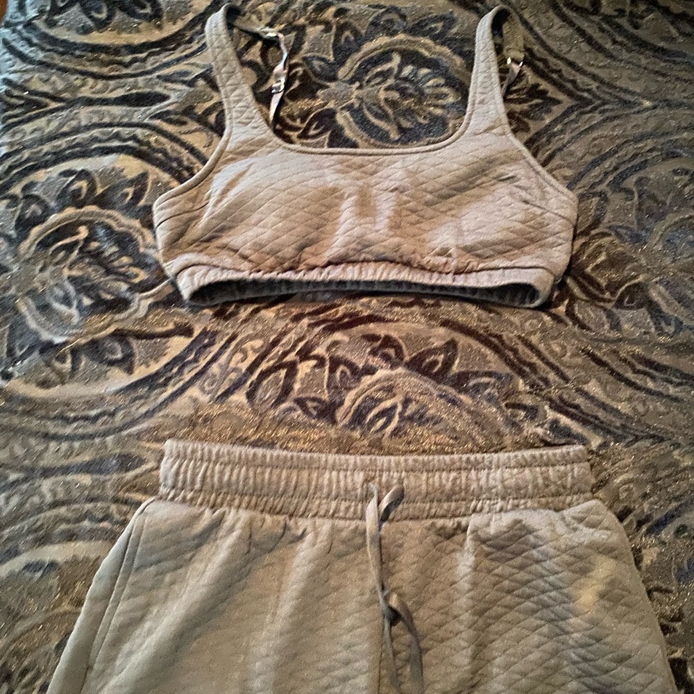 Two piece set